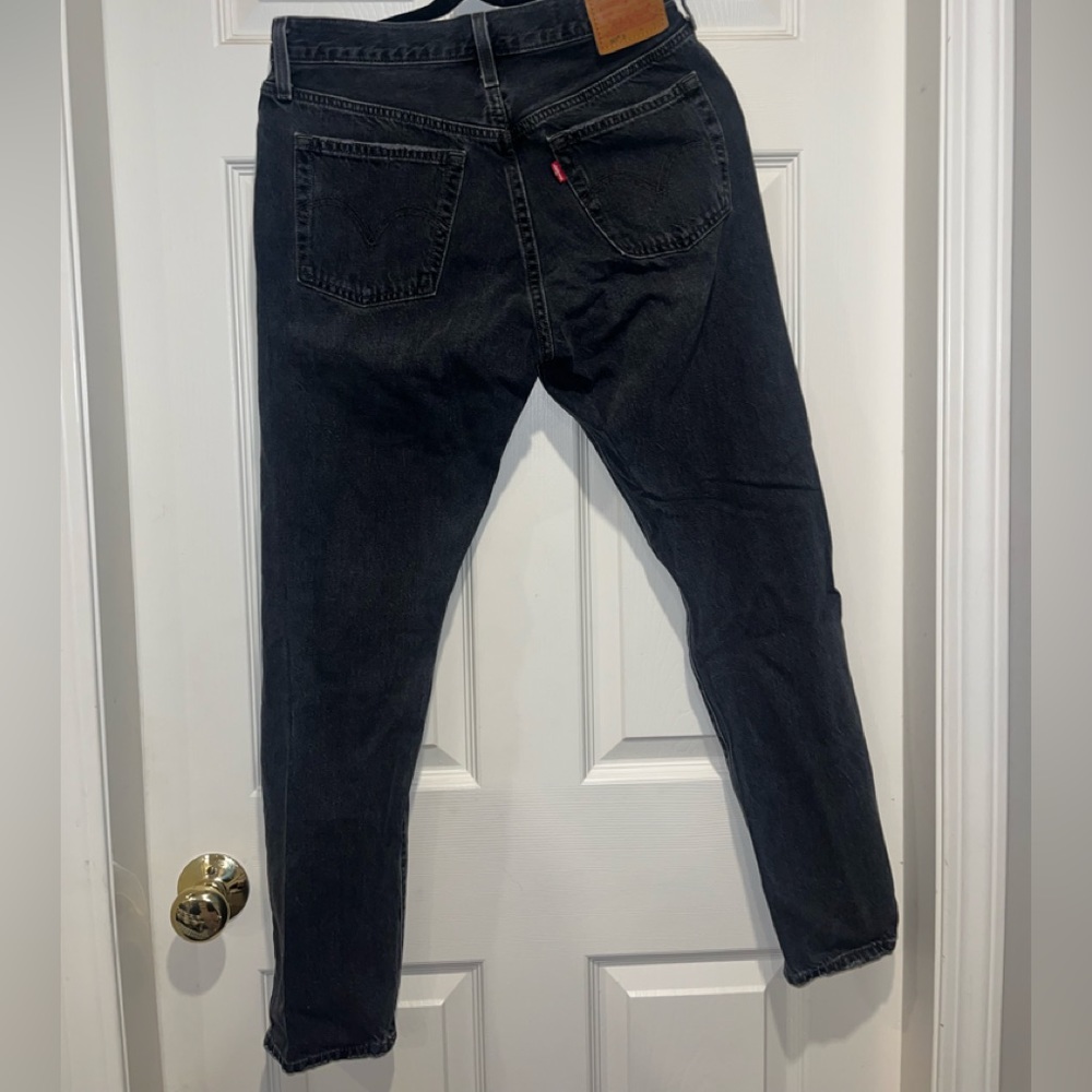 Levis black denim jeans
